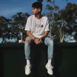 Meet your Posher, Hector